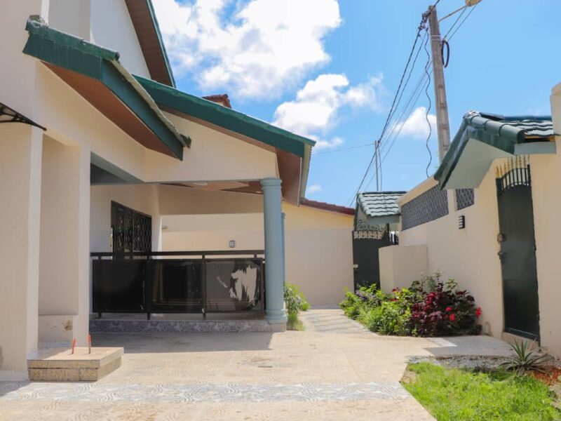 Le Prestigieux GRAND A